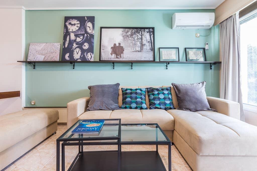 Sunny Apartment With 2 Bedrooms And Garden Глифада Экстерьер фото